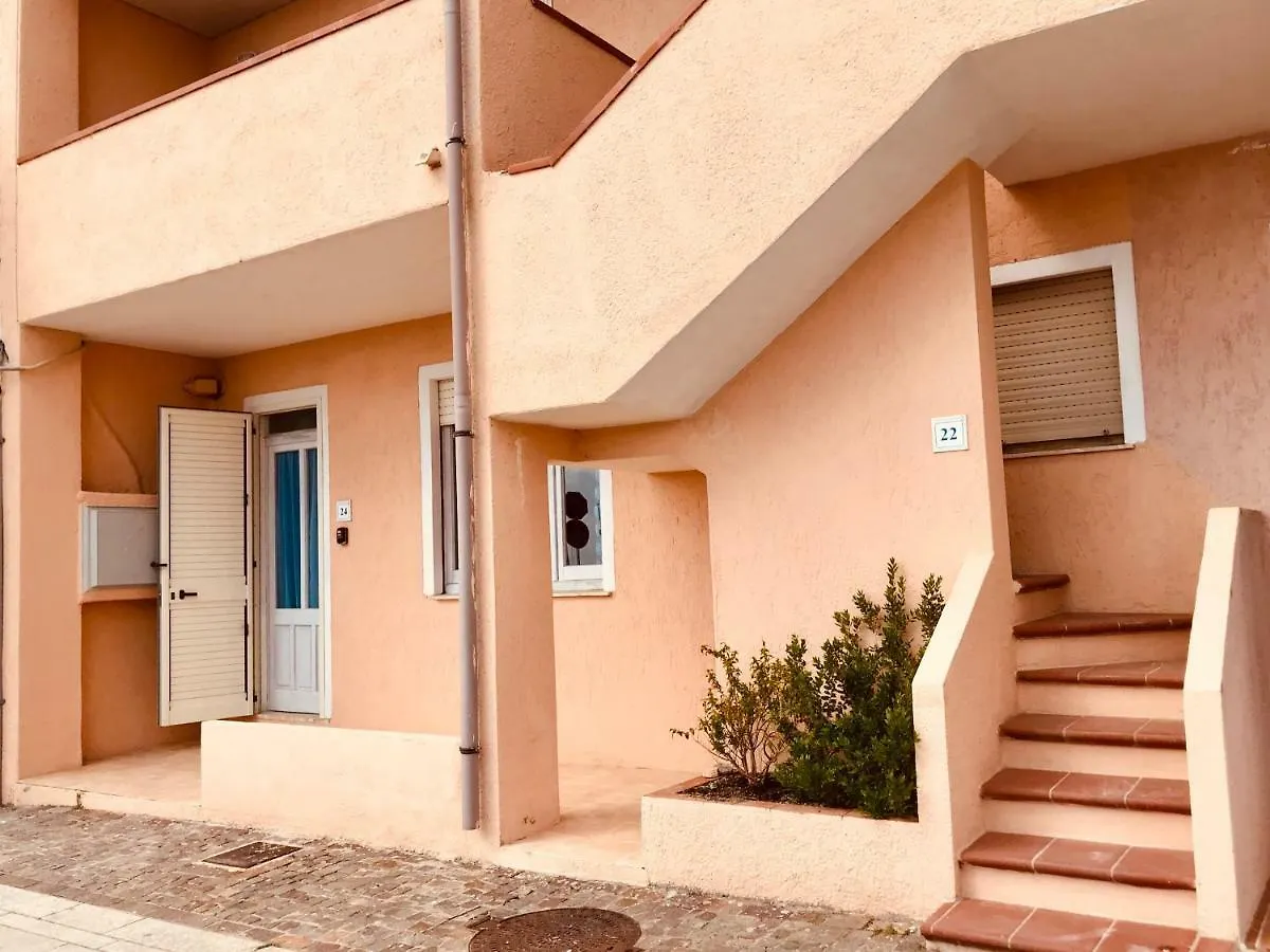 Approdoflat Διαμέρισμα Isola Rossa